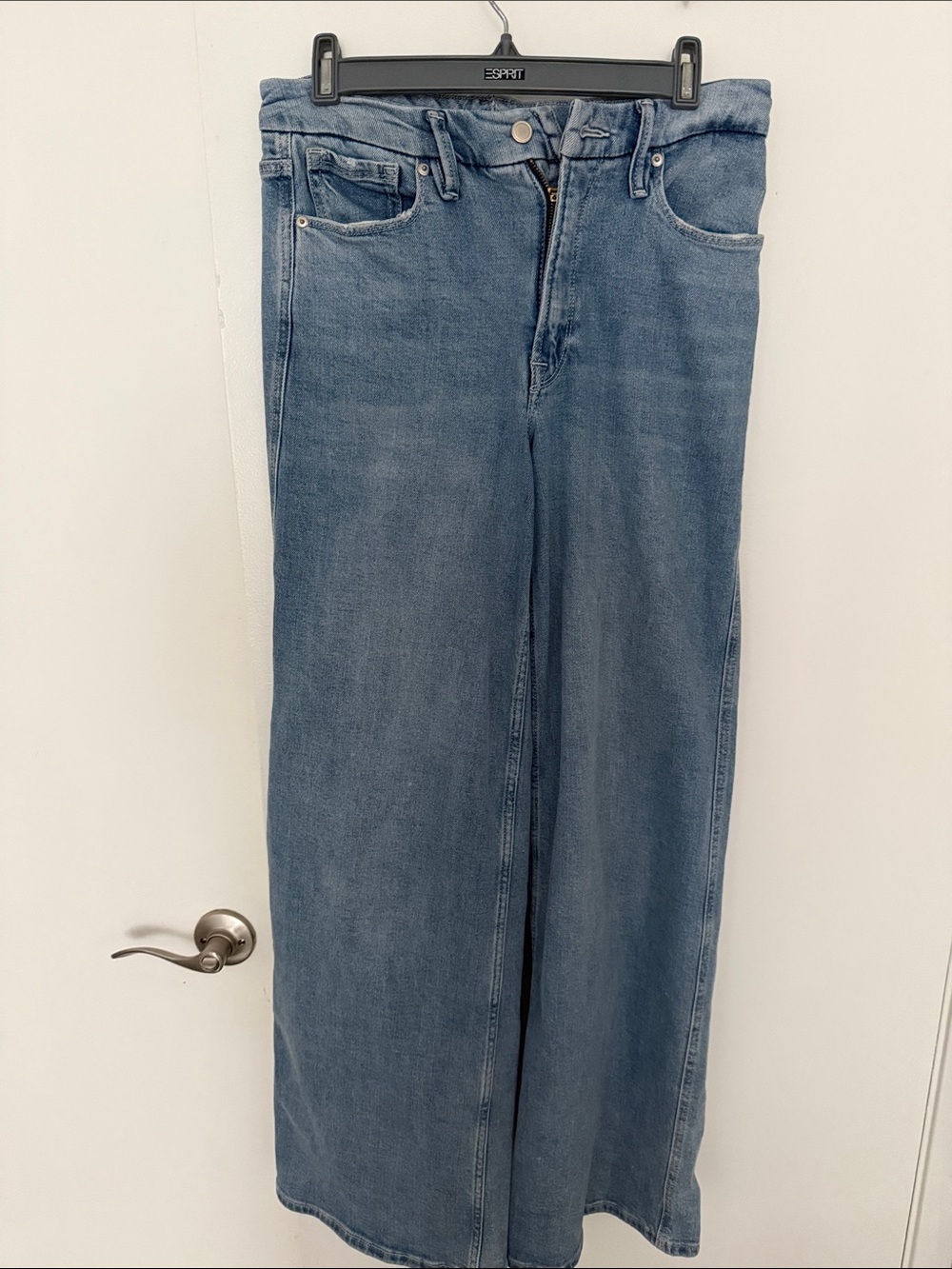 Good American Light Blue Denim Jeans